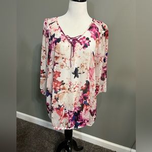 Lane‎ Bryant women’s size 22/24 blouse floral, print three-quarter sleeve